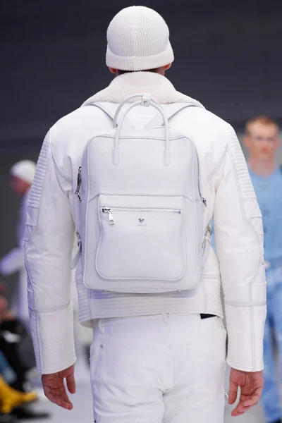 Look 51